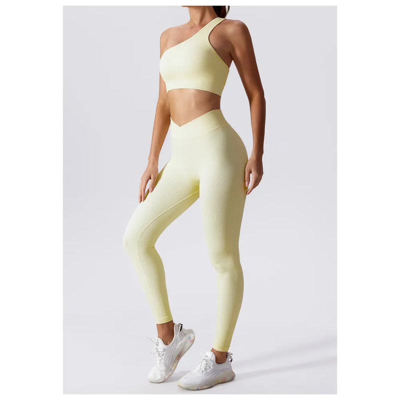 B|Fit ADVANCE Crop Top - Buttermilk